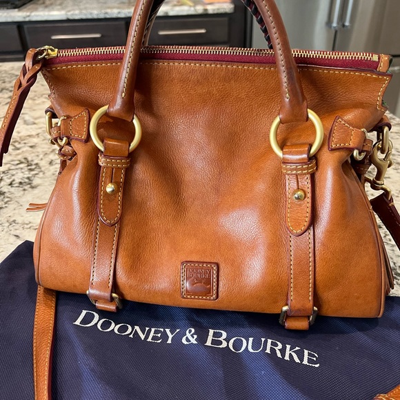 Amazing Dooney & Bourke Florentine Satchel - Picture 6 of 13